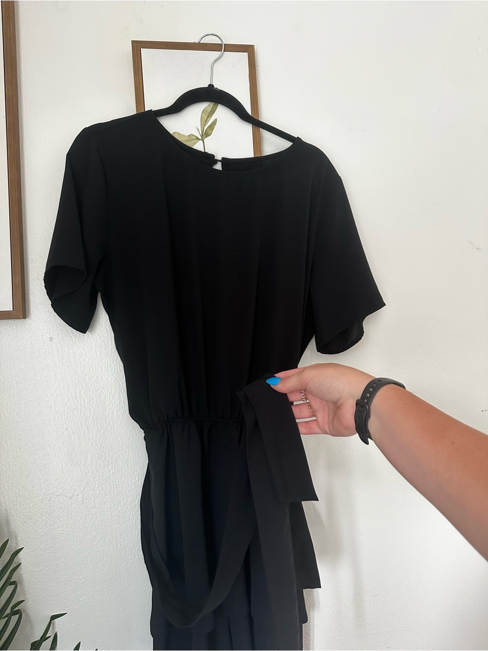 Black Women's Belted Short-Sleeve Dress